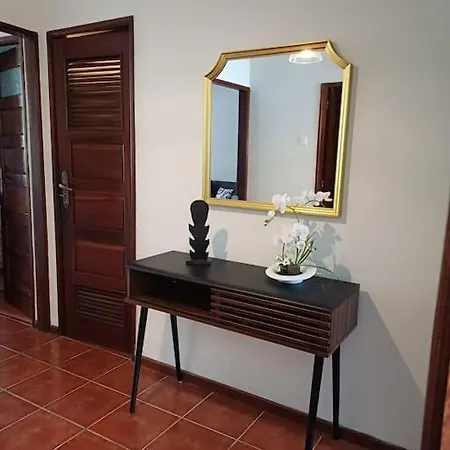 Апартаменты Roomy & Patio - 2 Bedroom Flat *