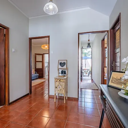 Patio House - 2 Bedroom Flat Porto